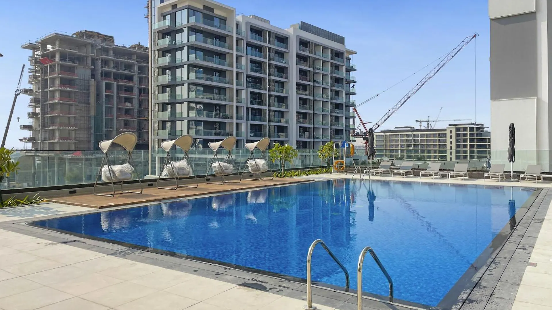 Vayk - Large 1-Bedroom Apartment Close To The Hospital And Dubai Hills Mall 0*,  United Arab Emirates